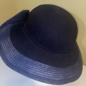 b michael N Y | Accessories | Stylish Navy Blue Wool Church  display picture 3